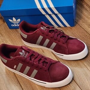 Adidas Campus Vulc Men's Burgundy &  Gray Sneakers Men's Size 11/Women's Size 12